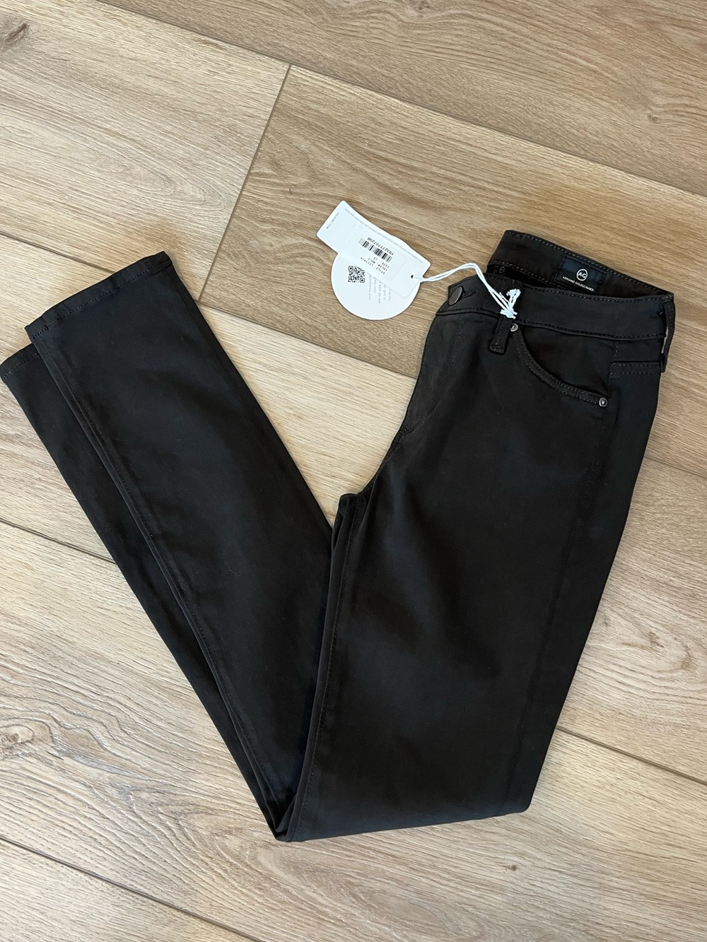 AG Prima Cigarette Leg Jeans Mols
